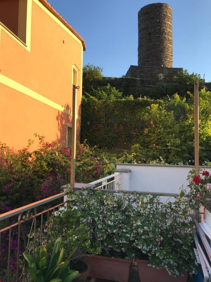 Giuli camera vista mare Vernazza Esterno foto